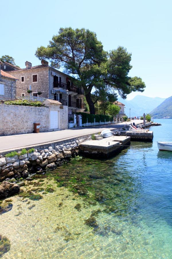 Spring Apartment Perast Buitenkant foto