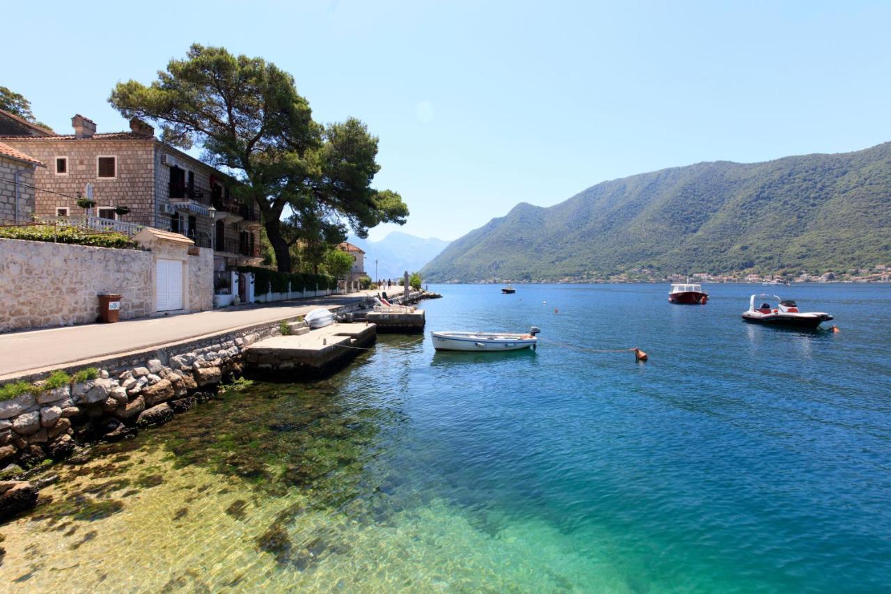 Spring Apartment Perast Buitenkant foto