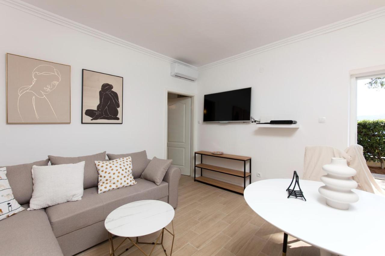 Spring Apartment Perast Buitenkant foto