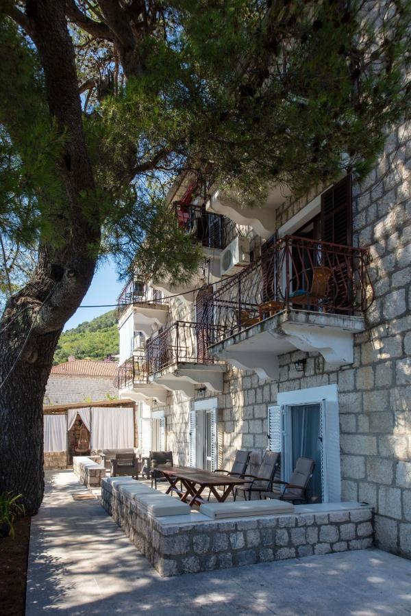 Spring Apartment Perast Buitenkant foto